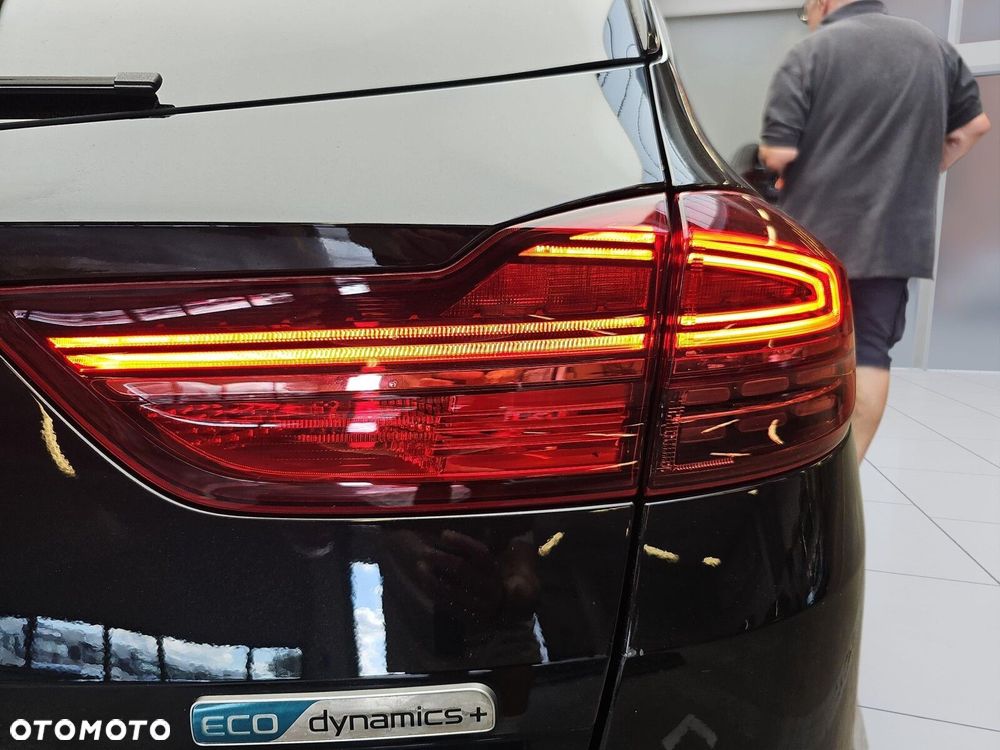 Kia Ceed 1.6 CRDi mHEV L DCT - 33