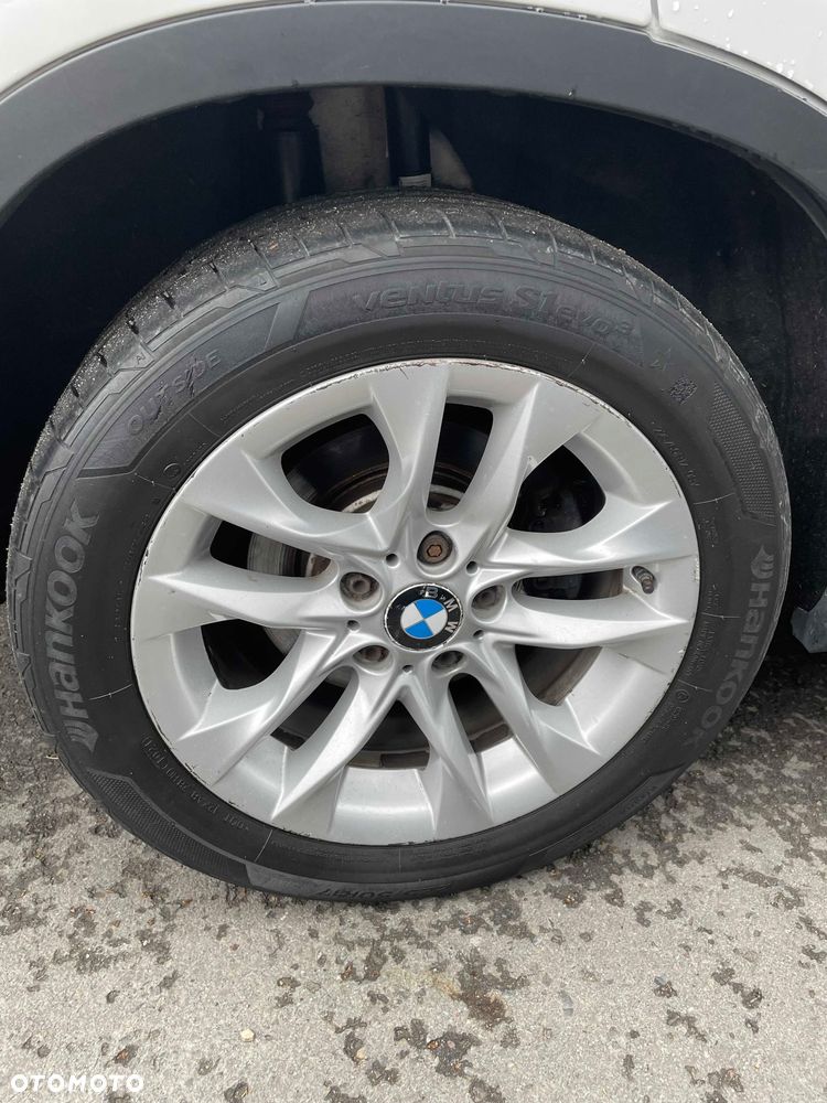 BMW X1 xDrive18d - 15