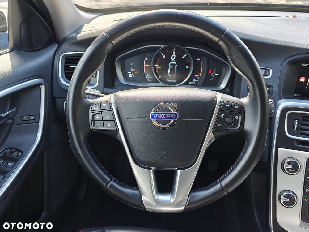 Volvo V60 - 11