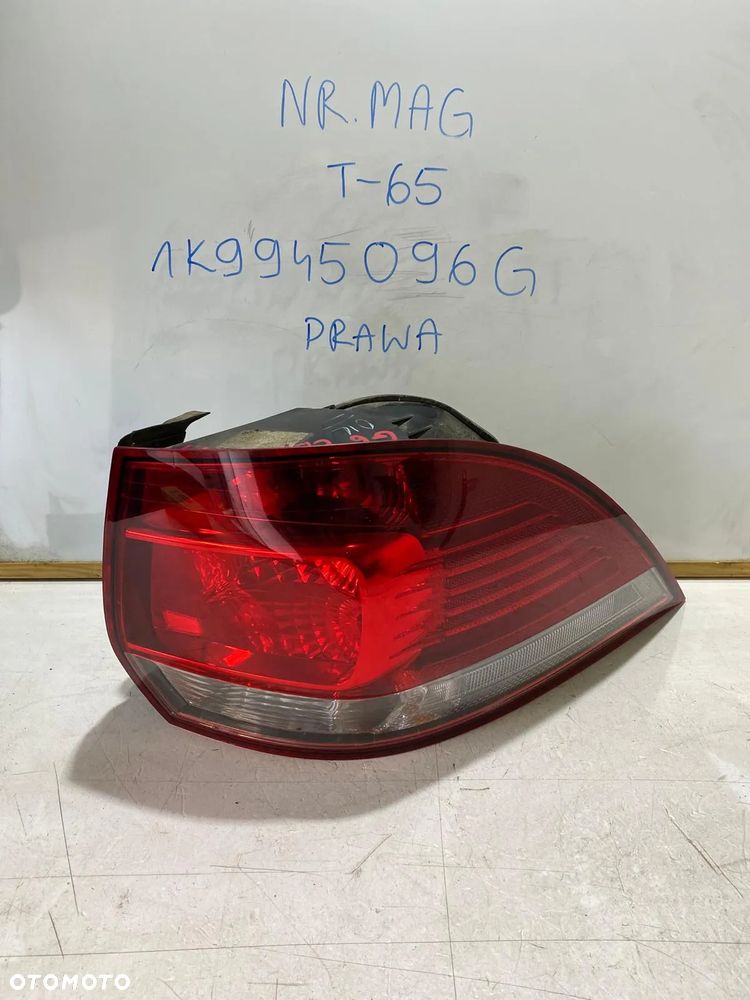 LAMPA PRAWA TYŁ TYLNA VW GOLF VI KOMBI 1K9945096G - 1