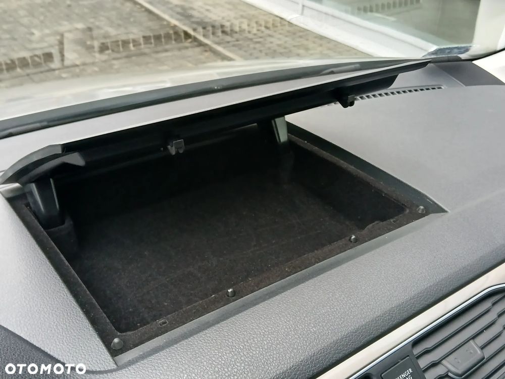 Volkswagen Caddy 1.4 TSI Trendline DSG - 17