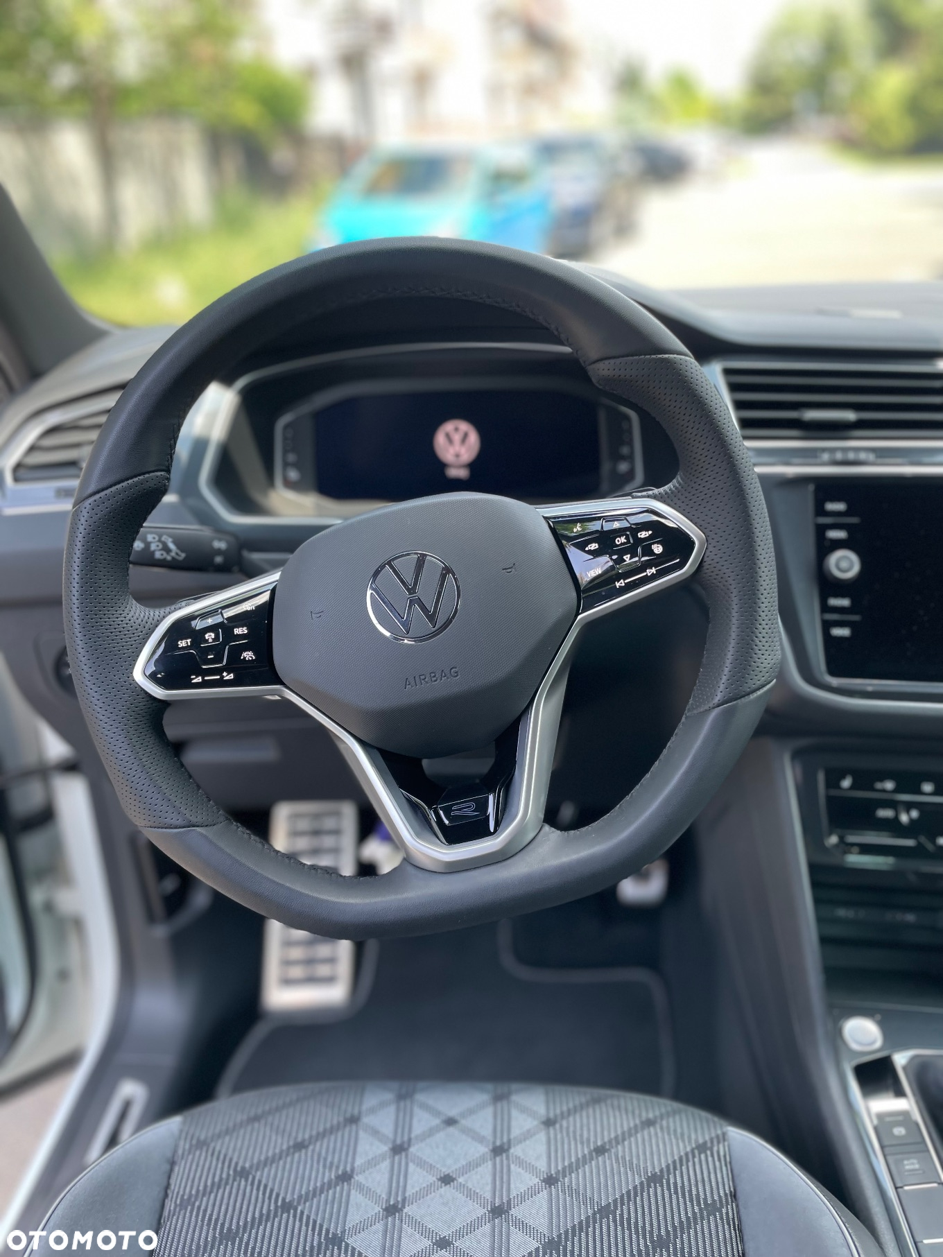 Volkswagen Tiguan - 36
