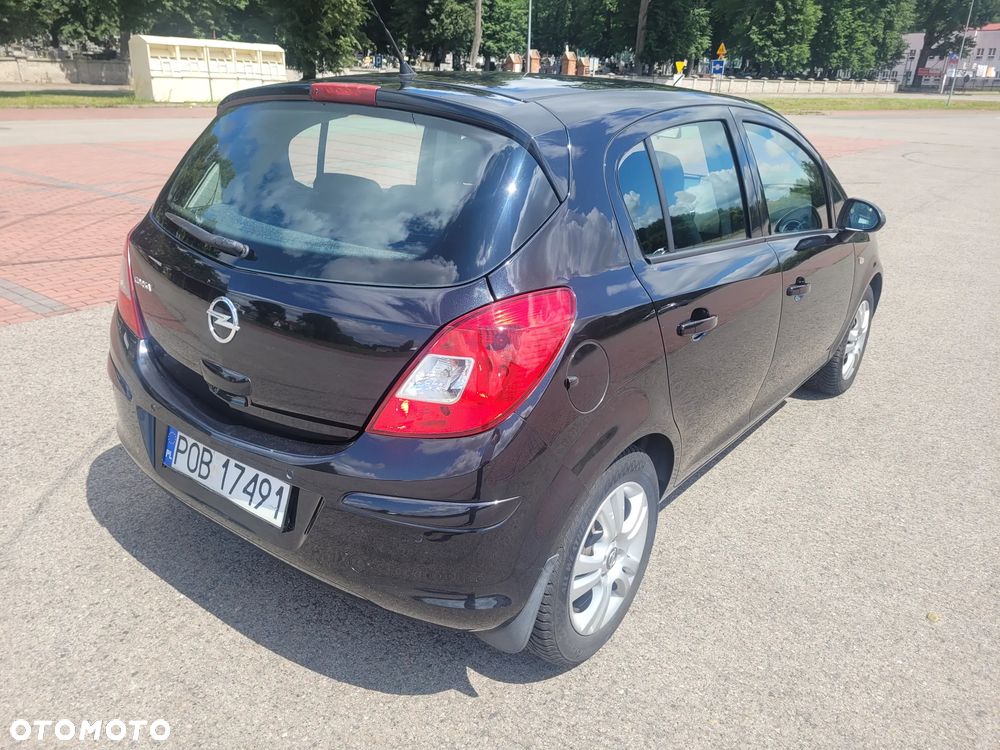 Opel Corsa 1.4 16V Innovation - 3