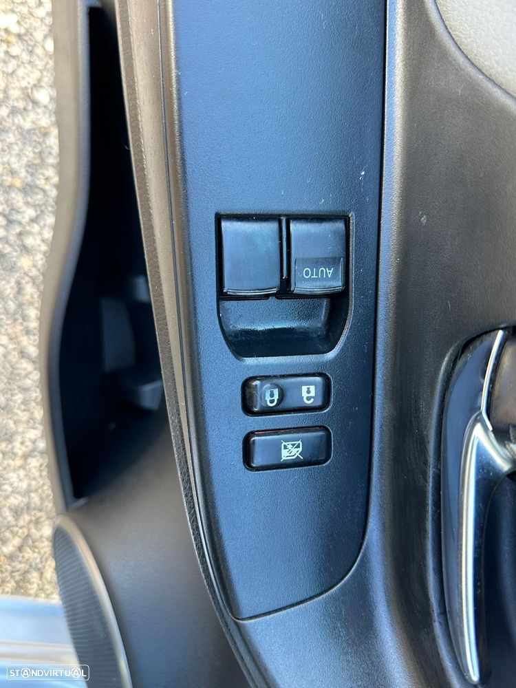 Toyota Yaris 1.0 VVT-i Comfort Plus - 13