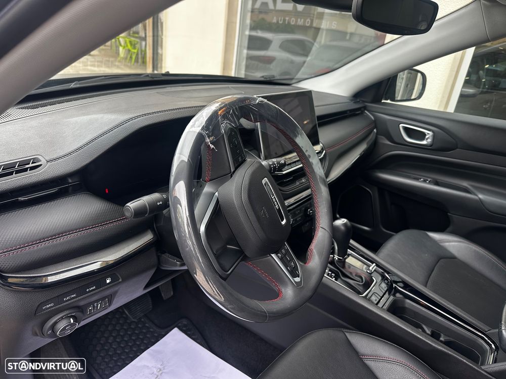 Jeep Compass 1.3 TG Trailhawk - 17