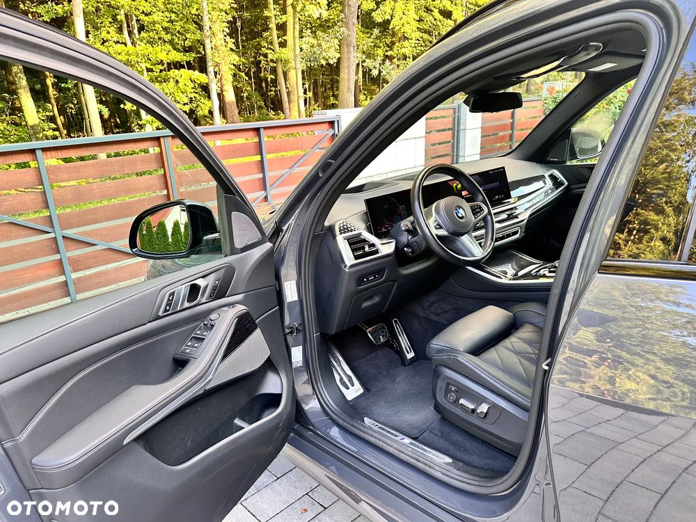 BMW X5 xDrive40i - 25