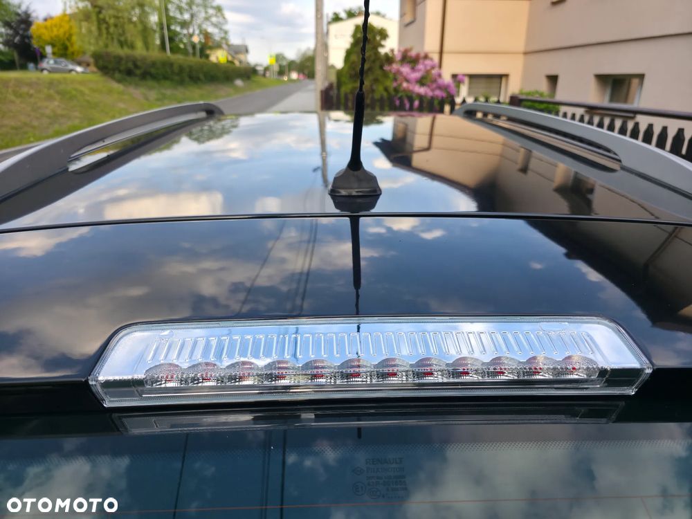 Renault Laguna 2.0 DCi FAP GT - 19