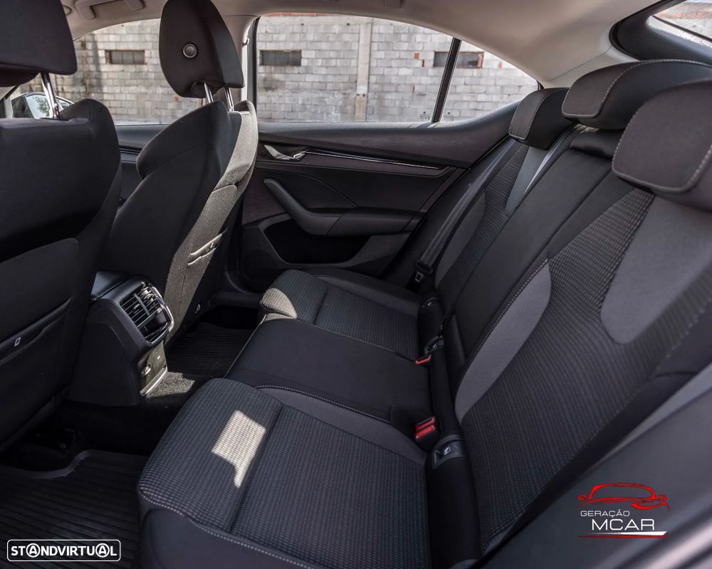 Skoda Octavia Break 2.0 TDI - 19