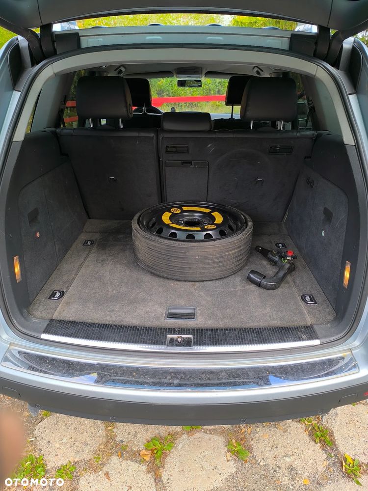 Volkswagen Touareg 3.2 V6 Tiptr - 9