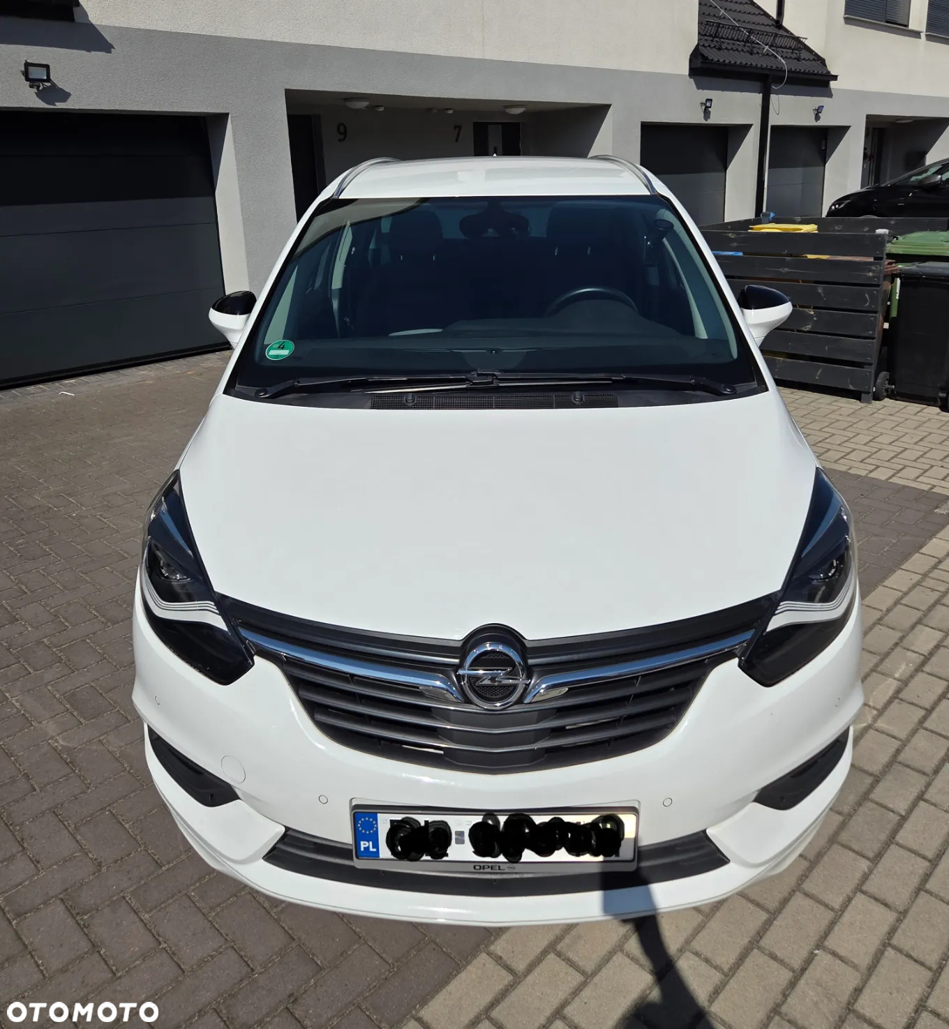 Opel Zafira Tourer 1.6 SIDI Turbo Innovation - 10