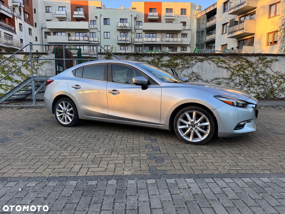 Mazda 3 - 5