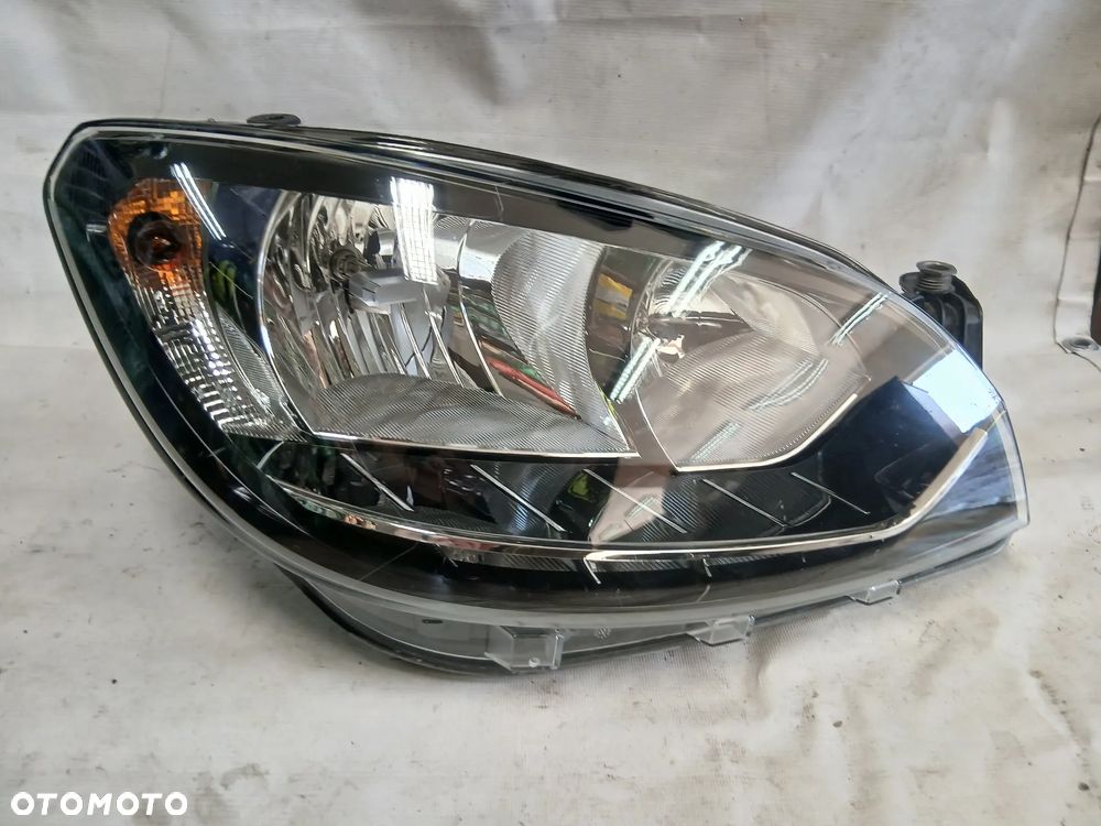 Skoda Citygo reflektor lampa prawa lift led 1ST941006 - 1
