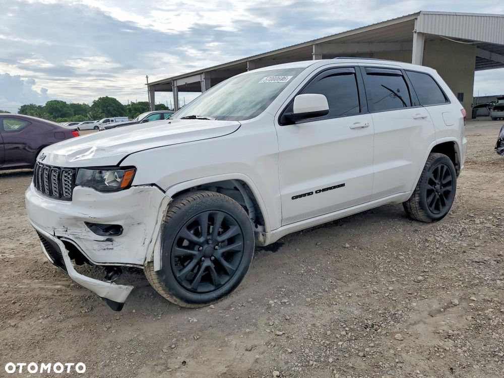 Jeep Grand Cherokee - 2