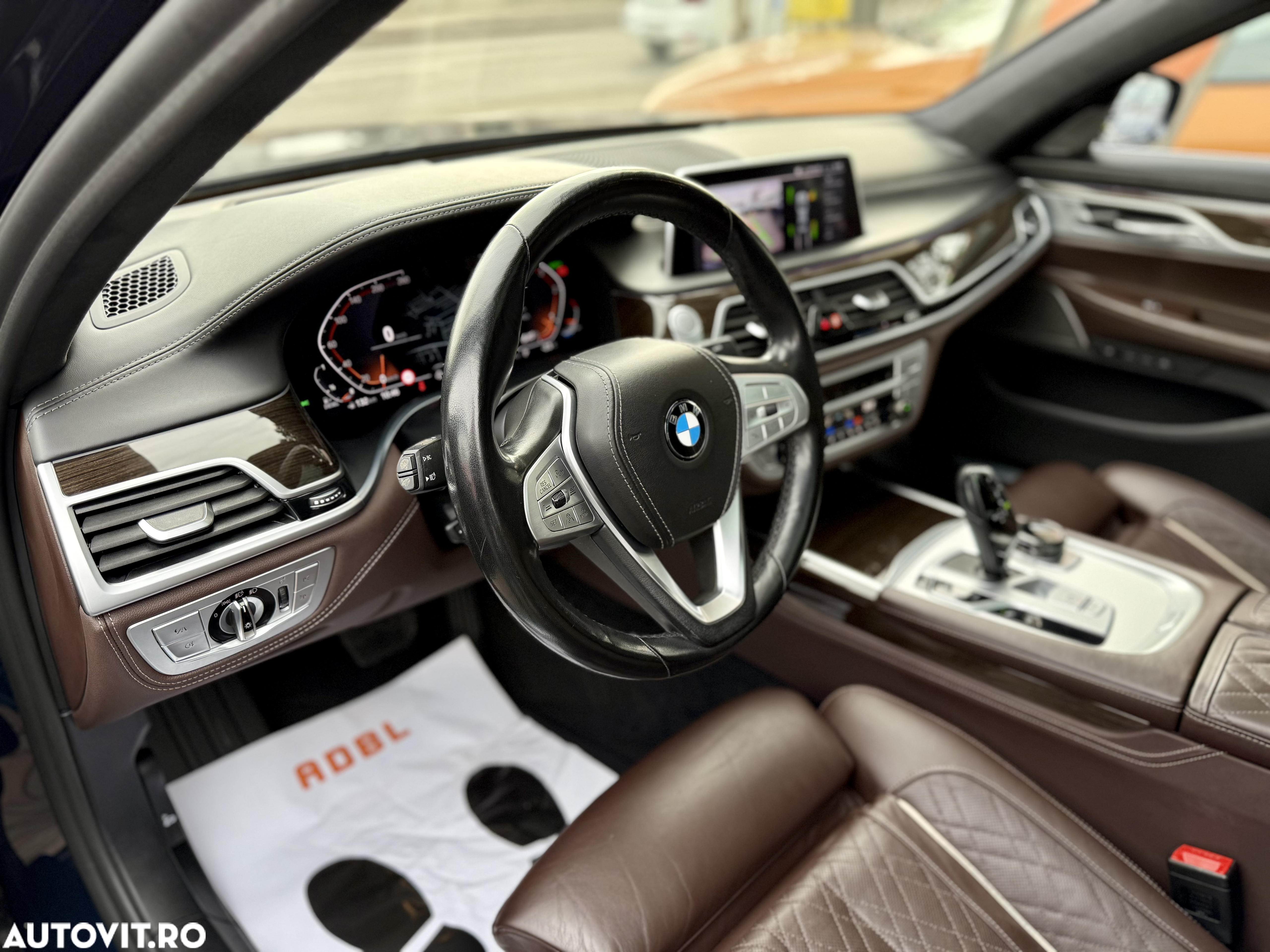 BMW Seria 7 730d xDrive - 25