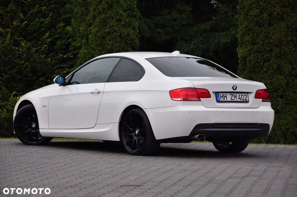 BMW Seria 3 320d - 29