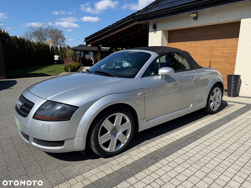 Audi TT Roadster 1.8 T quattro - 23