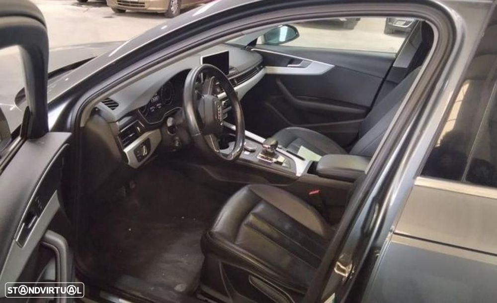 Audi A4 - 5