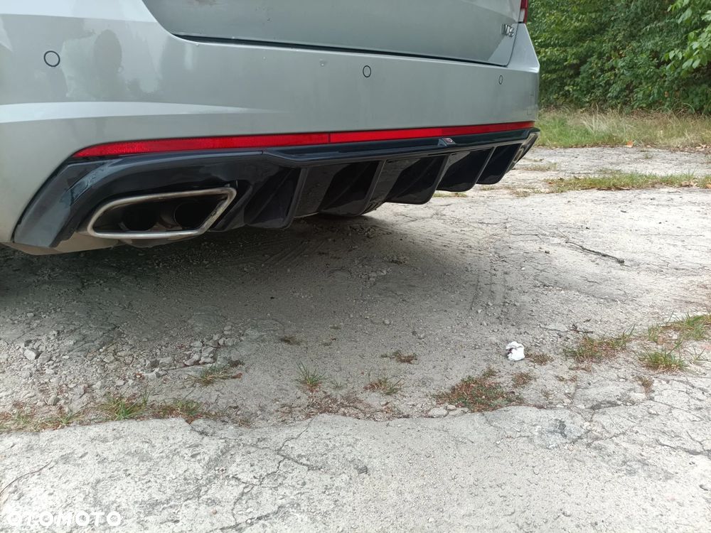Skoda Octavia 2.0 TDI RS DSG - 5