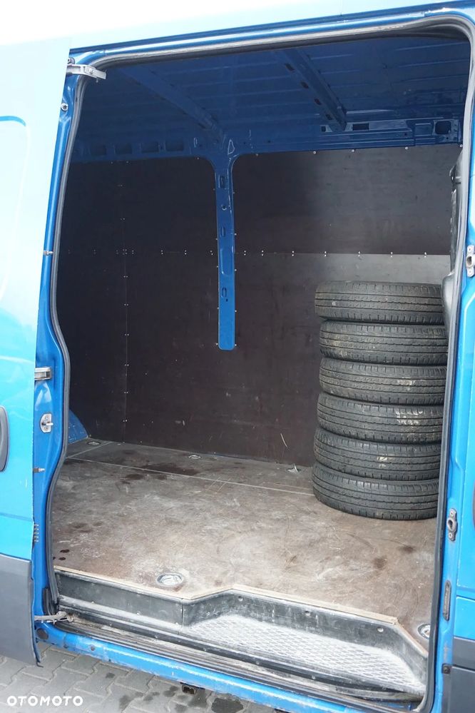 Iveco 35-180 BLIŹNIAK - 12