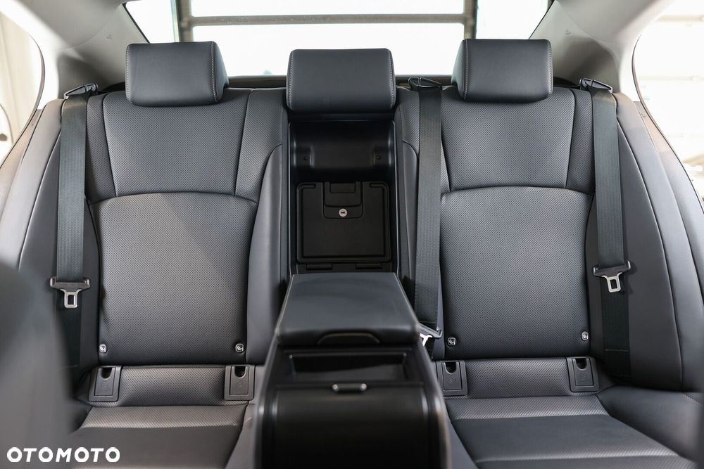 Lexus ES 300h Business Edition - 15
