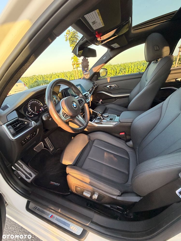 BMW Seria 3 330i xDrive M Sport - 7