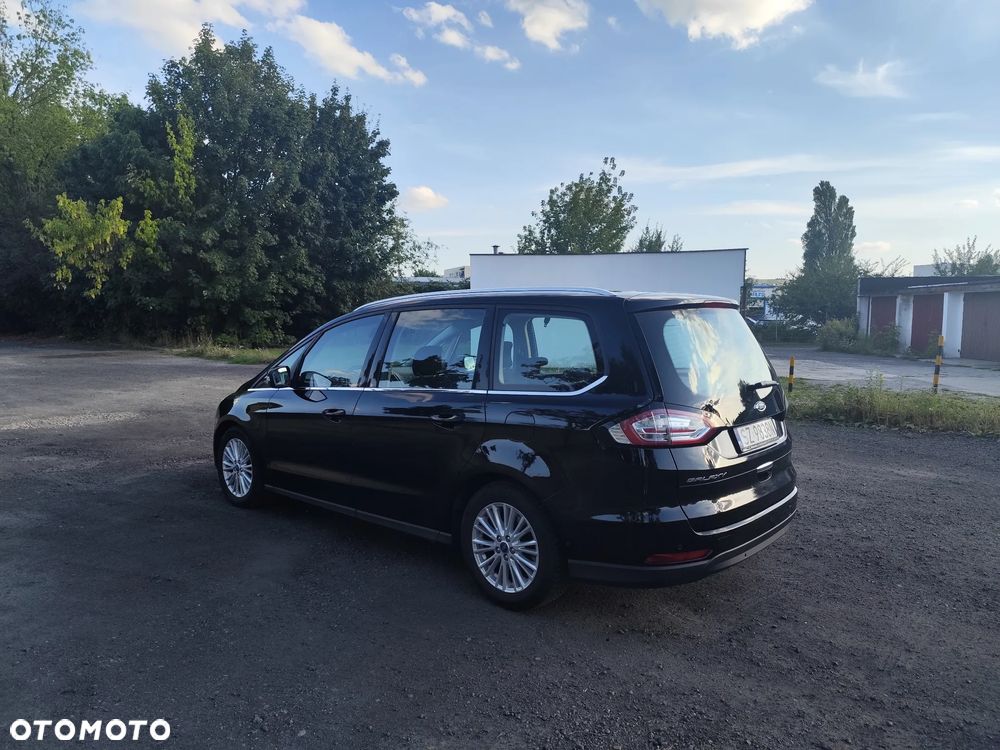 Ford Galaxy - 4
