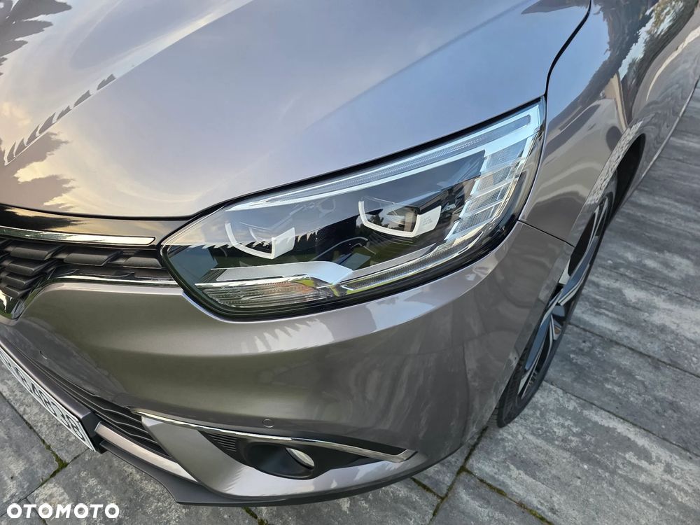 Renault Scenic - 4