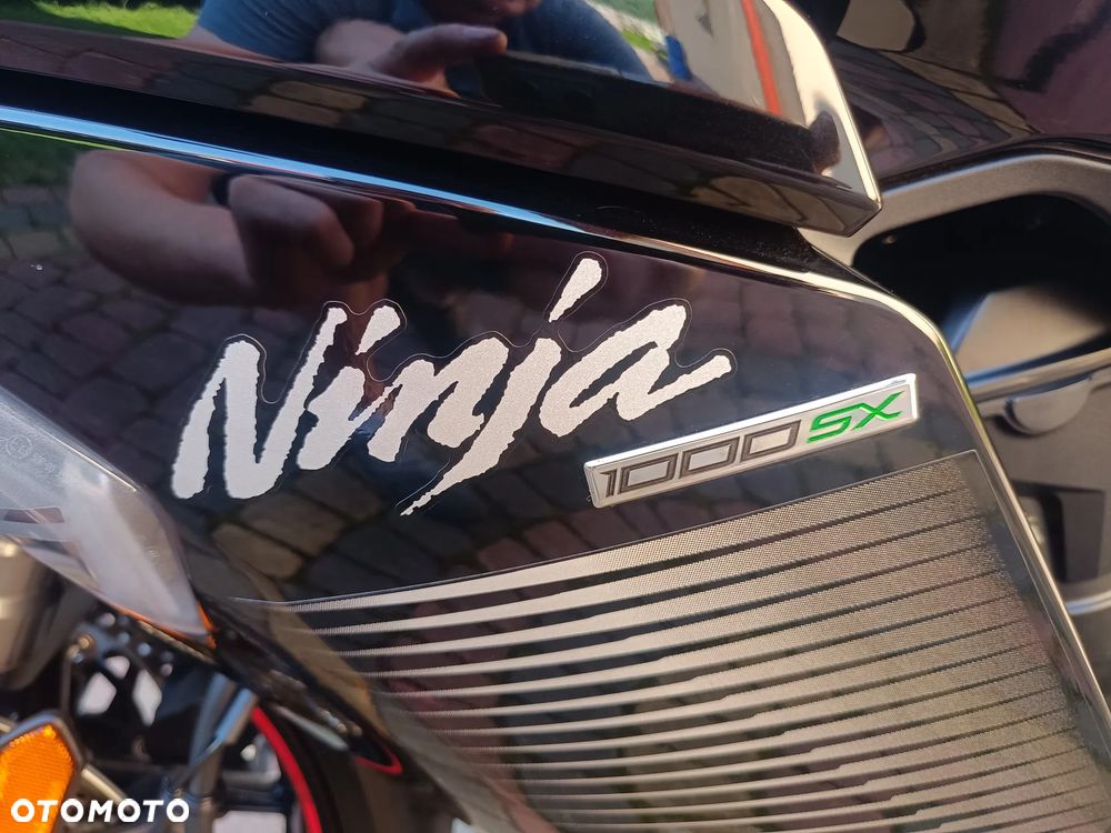 Kawasaki Ninja 1000 SX - 22