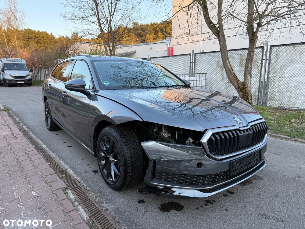 Skoda Superb 1.5 TSI iV DSG Selection - 2
