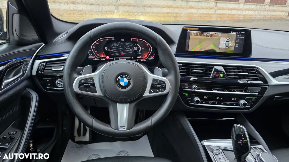 BMW Seria 5 520d AT - 11