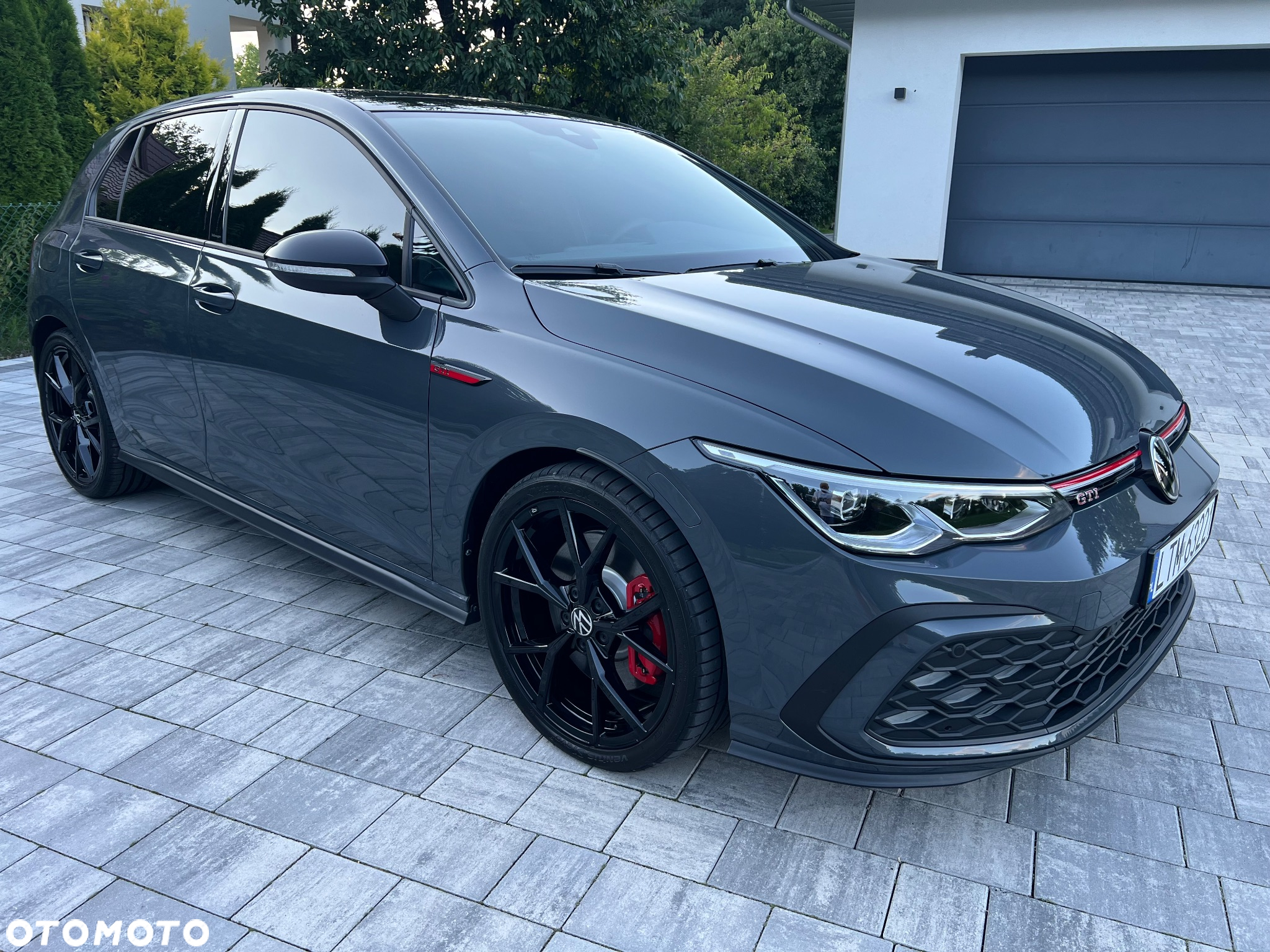 Volkswagen Golf 2.0 TSI OPF GTI - 2
