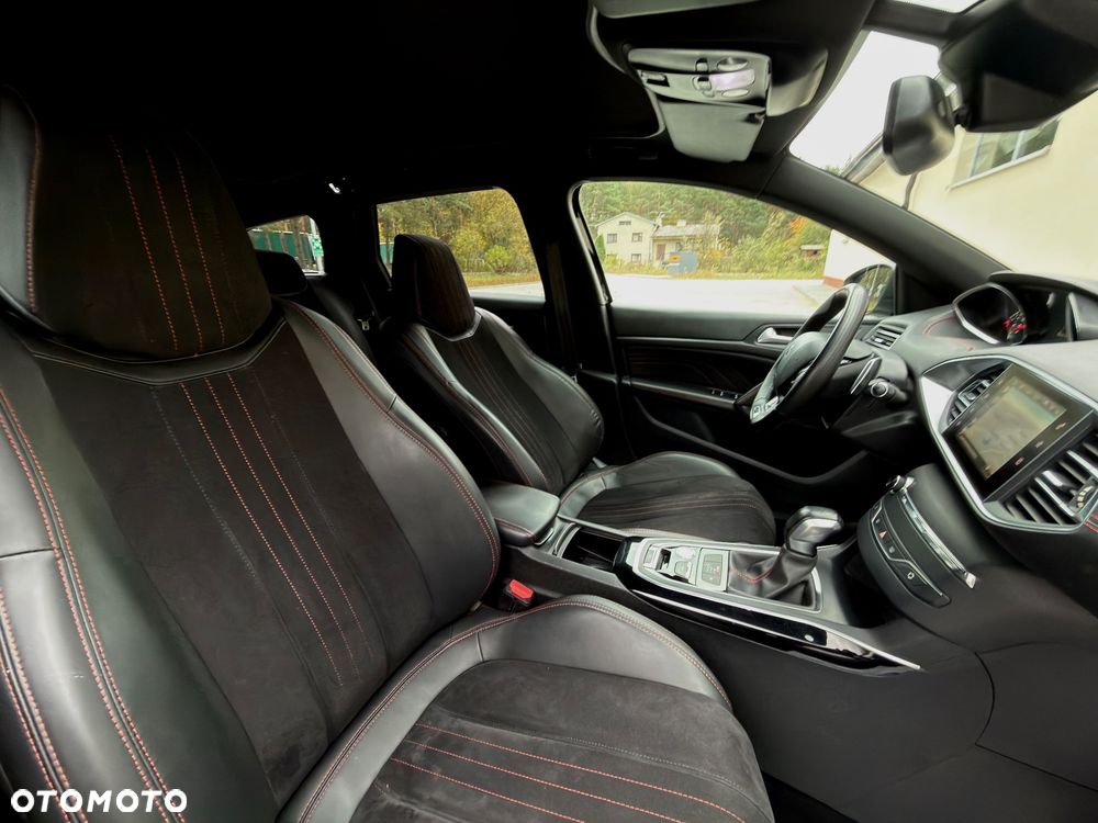 Peugeot 308 BlueHDi 180 EAT6 GT - 28