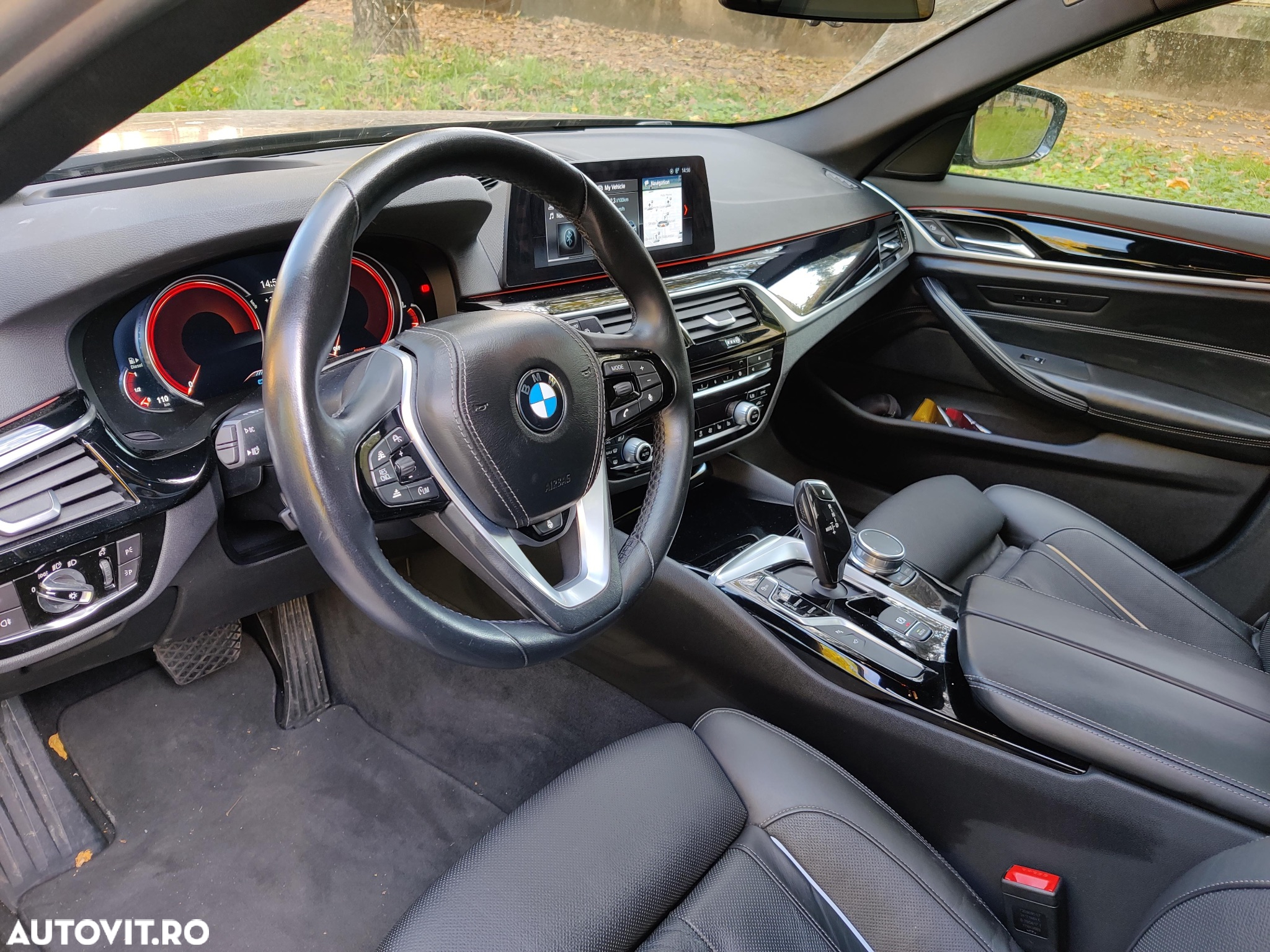 BMW Seria 5 520d Touring Aut. Sport Line - 2
