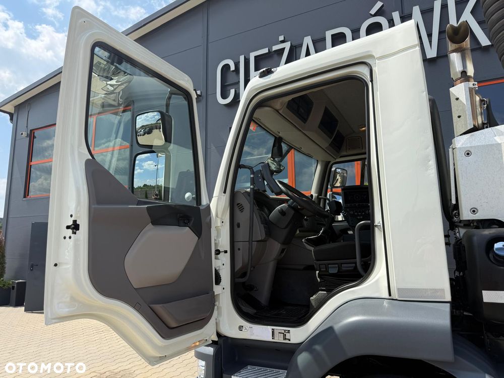 DAF DAF LF 15.230 Euro 6 //Klimatyzacja /  zamiatarka uliczna // budowlana dwustronna JOHNSTON VT652 - 31