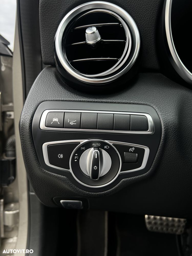 Mercedes-Benz C - 7