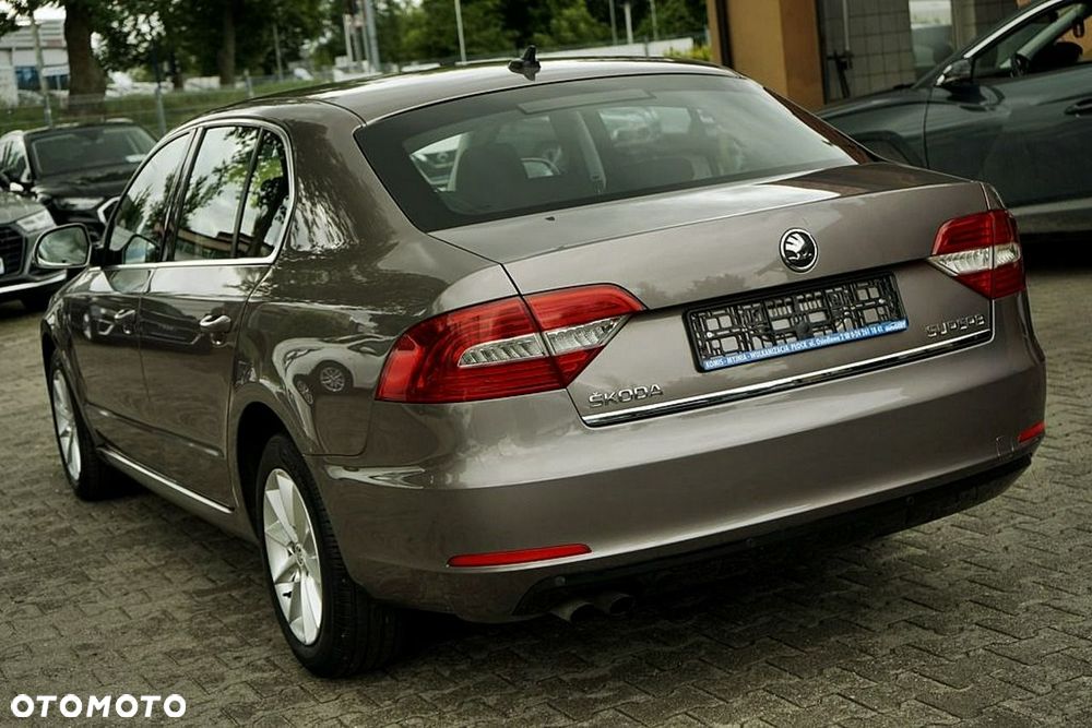 Skoda Superb - 4