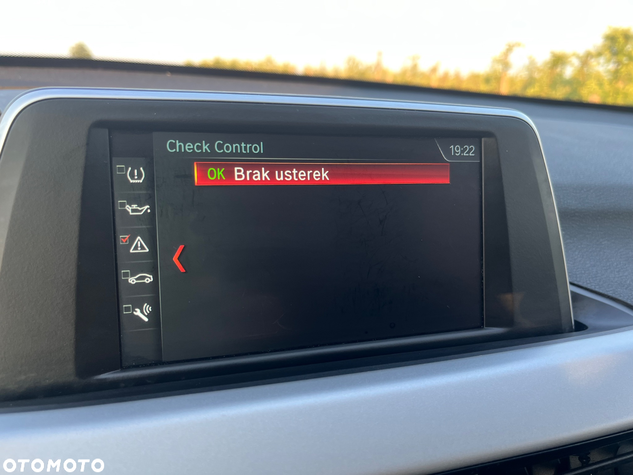 BMW X1 sDrive20i - 16