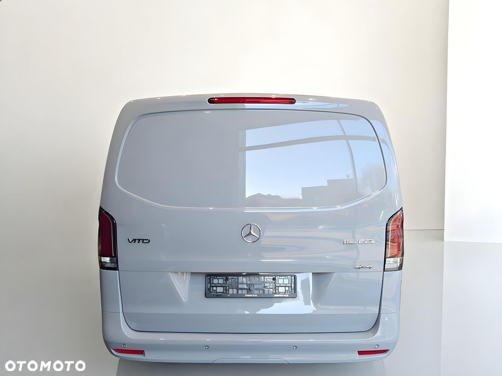 Mercedes-Benz Vito 119 CDI 4x4 Mixto - 3