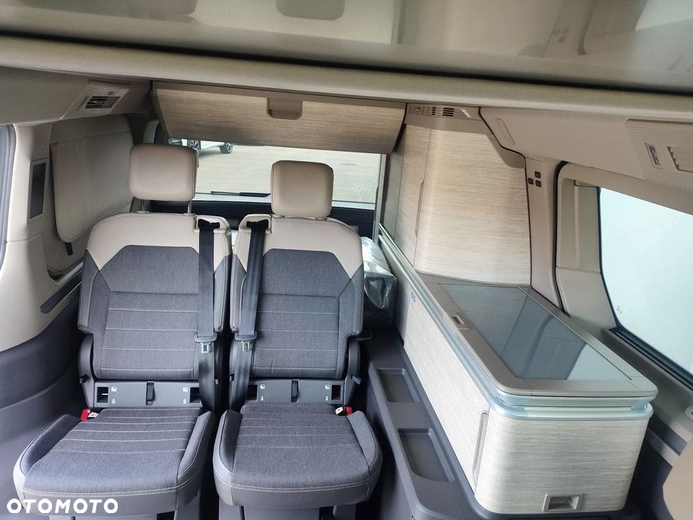 Volkswagen Multivan - 14