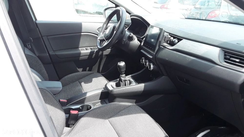 Renault Captur - 6