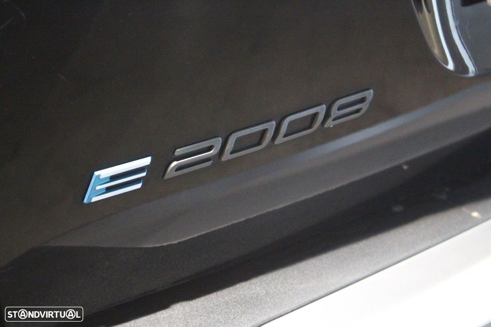 Peugeot e-2008 50 kWh GT - 31