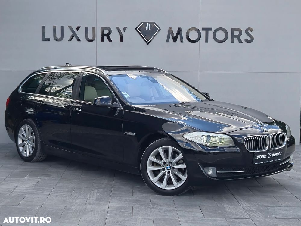BMW Seria 5 520d Touring Aut. Luxury Line - 2