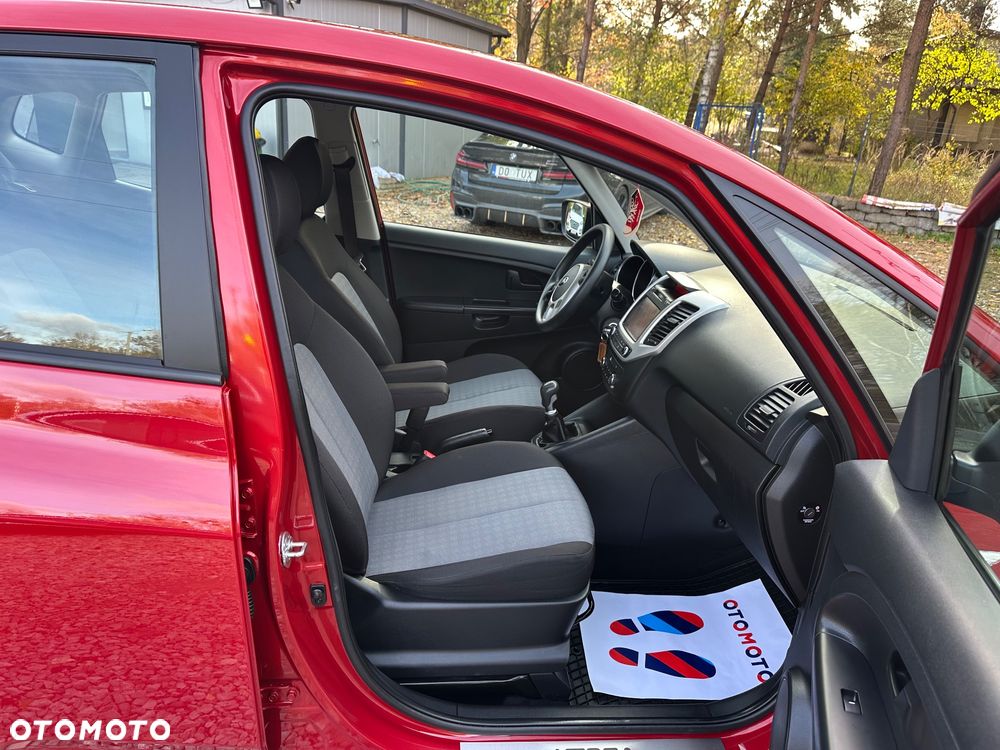 Kia Venga 1.4 Business Line - 10