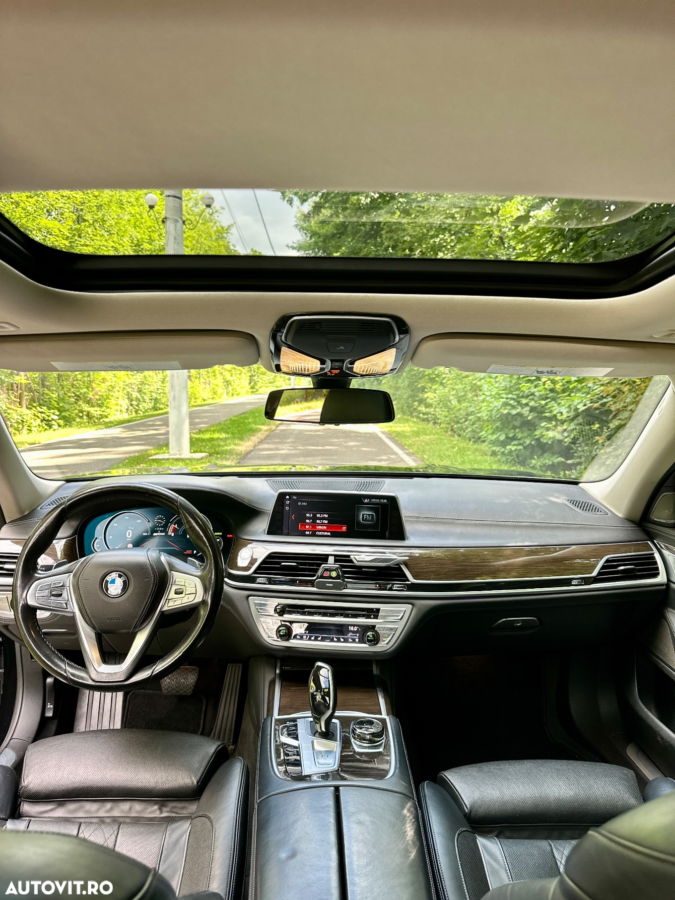 BMW Seria 7 - 12