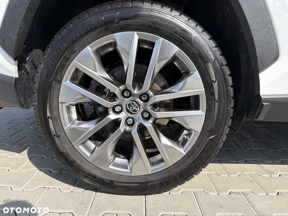 Toyota RAV4 - 25