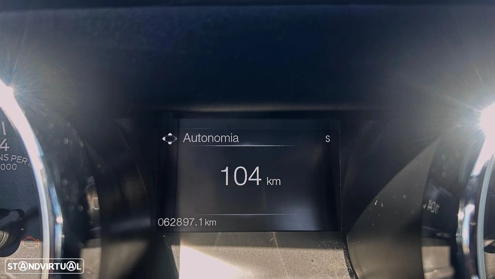 Ford Mustang 2.3 Eco Boost - 25