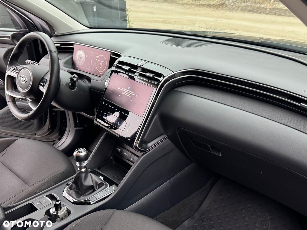 Hyundai Tucson 1.6 T-GDi Executive 2WD - 17