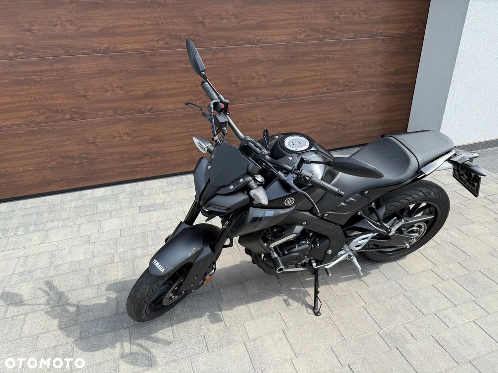 Yamaha MT - 5