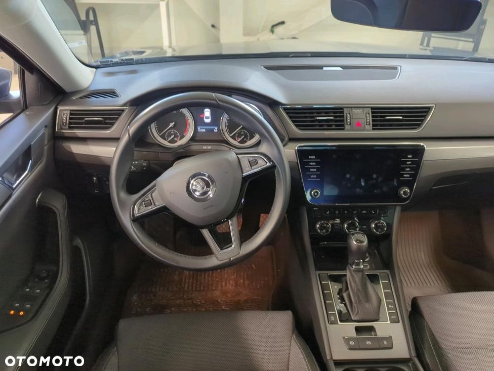 Skoda Superb 1.5 TSI ACT Style DSG - 7