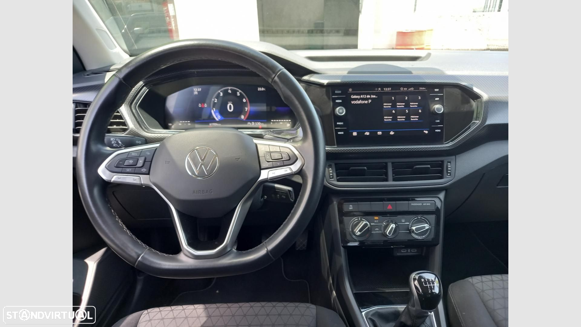 VW T-Cross 1.0 TSI Life - 10